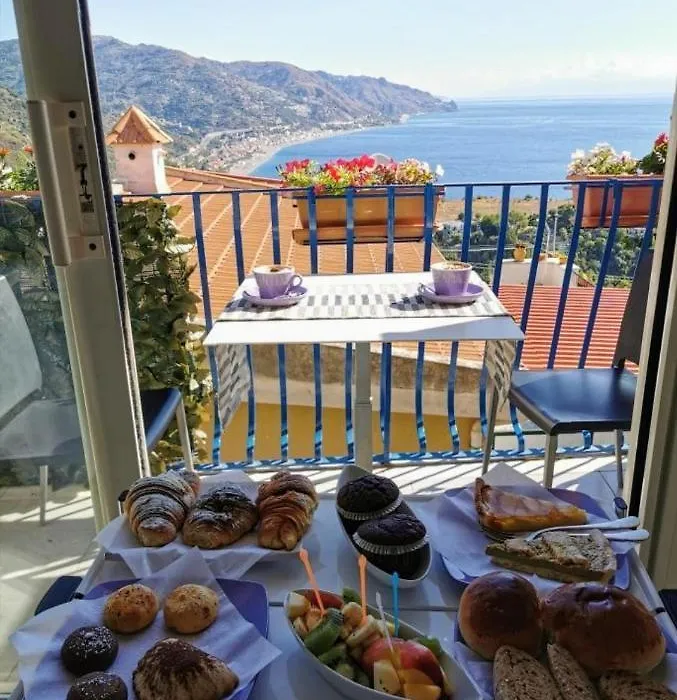 Bed & Breakfast Athena Charming 2*